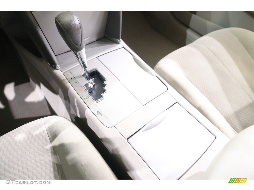 2010 Camry LE - Aloe Green Metallic / Bisque photo #12