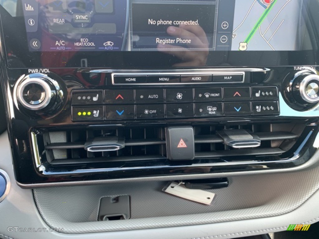 2021 Toyota Highlander Hybrid Limited AWD Controls Photo #139723155
