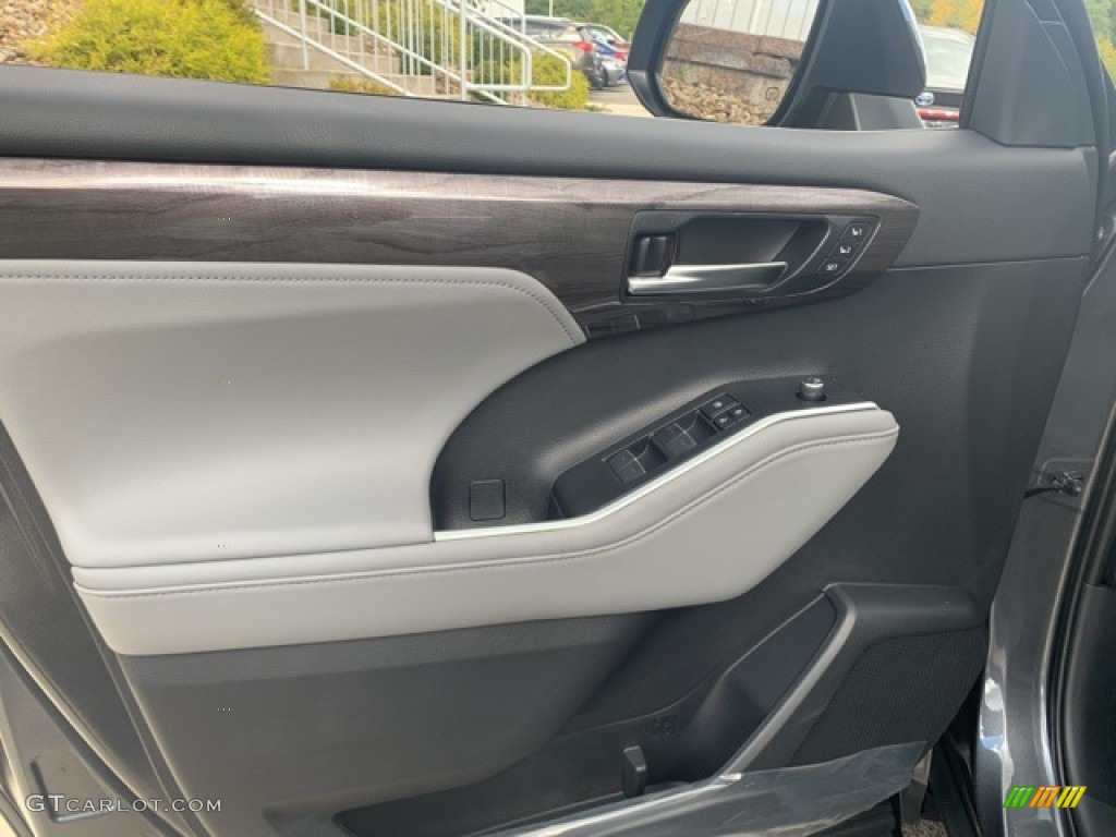 2021 Toyota Highlander Hybrid Limited AWD Graphite Door Panel Photo #139723977