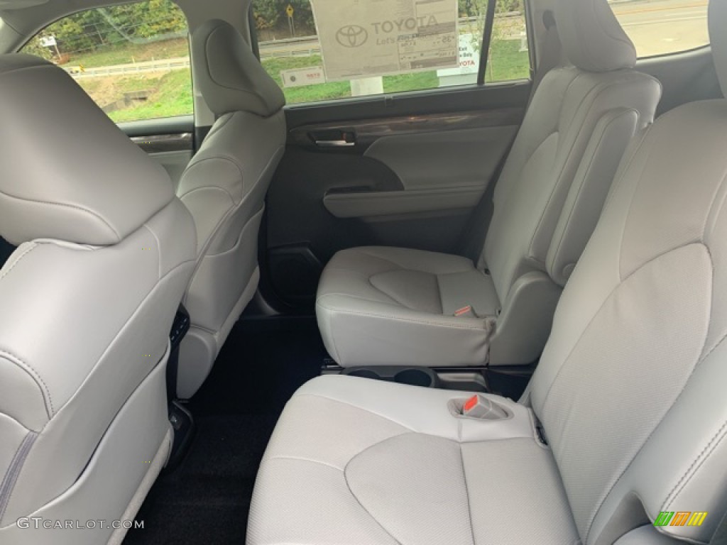 2021 Toyota Highlander Hybrid Limited AWD Rear Seat Photo #139724124