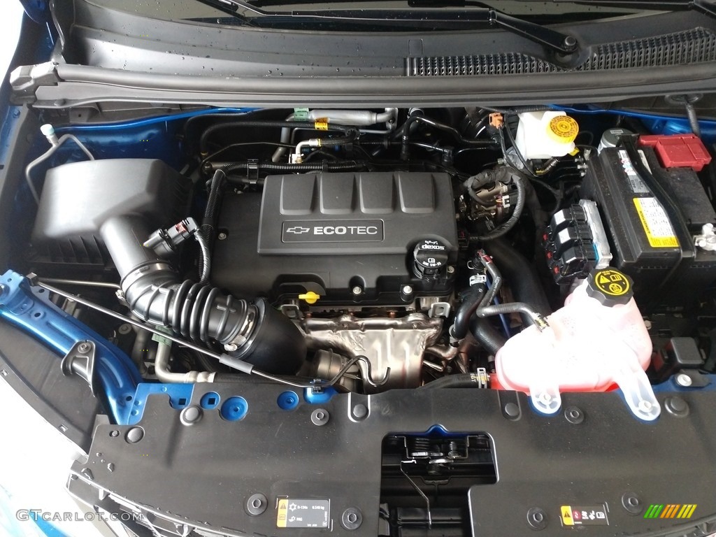 2020 Chevrolet Sonic LT Sedan Engine Photos