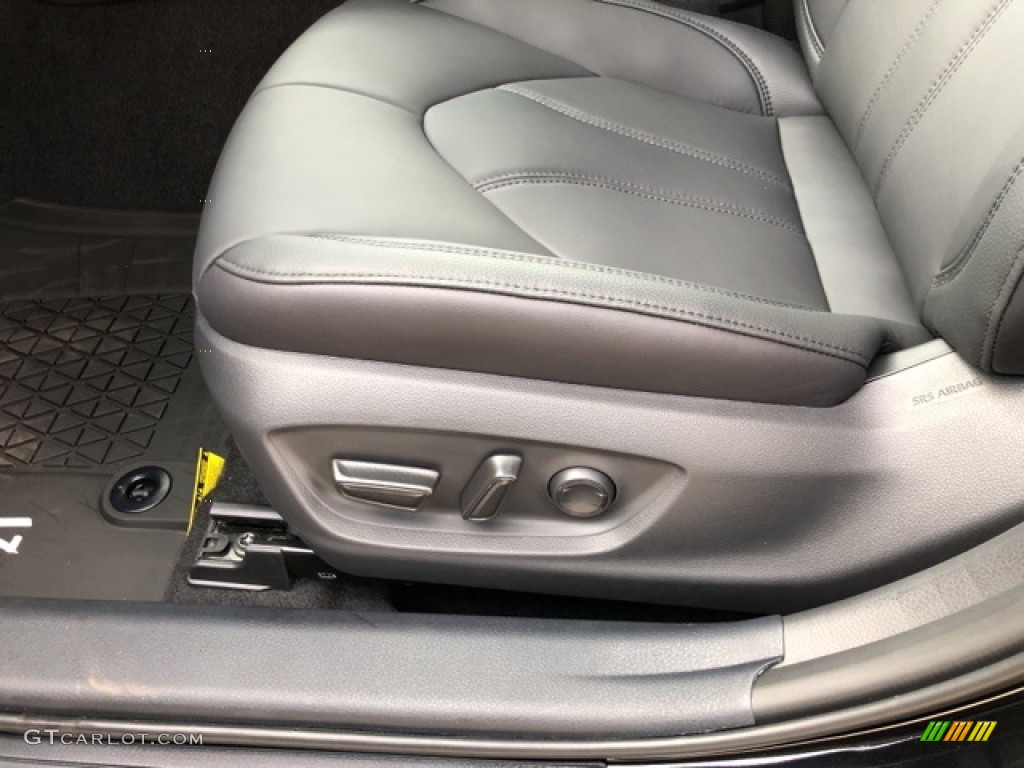 2021 Toyota Avalon Hybrid XLE Front Seat Photo #139726851