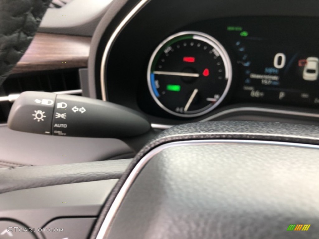 2021 Toyota Avalon Hybrid XLE Controls Photo #139726977