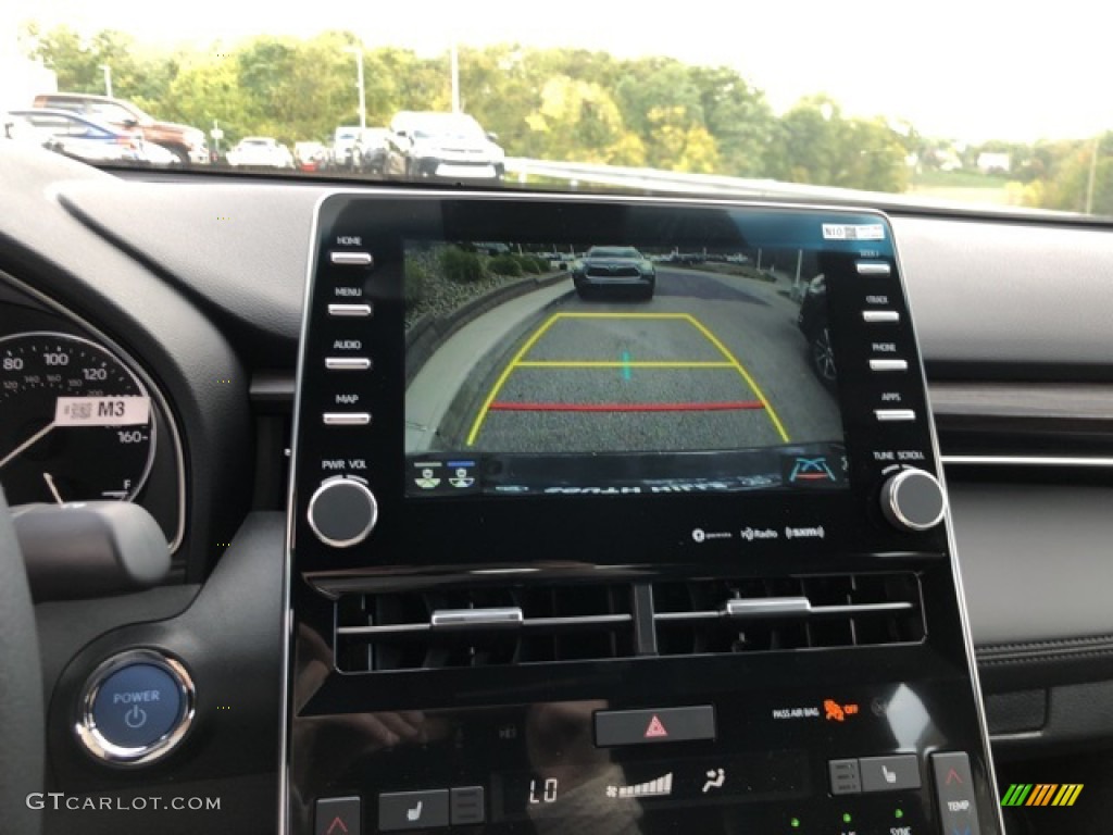 2021 Toyota Avalon Hybrid XLE Controls Photo #139727108