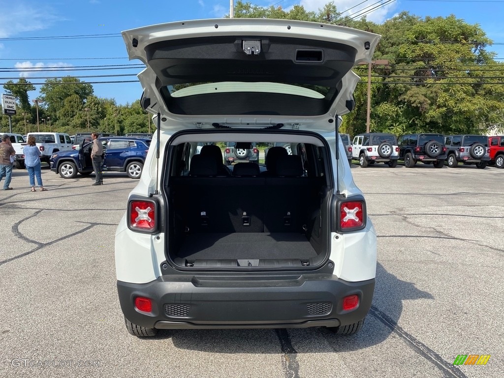 2020 Renegade Latitude 4x4 - Alpine White / Black photo #11