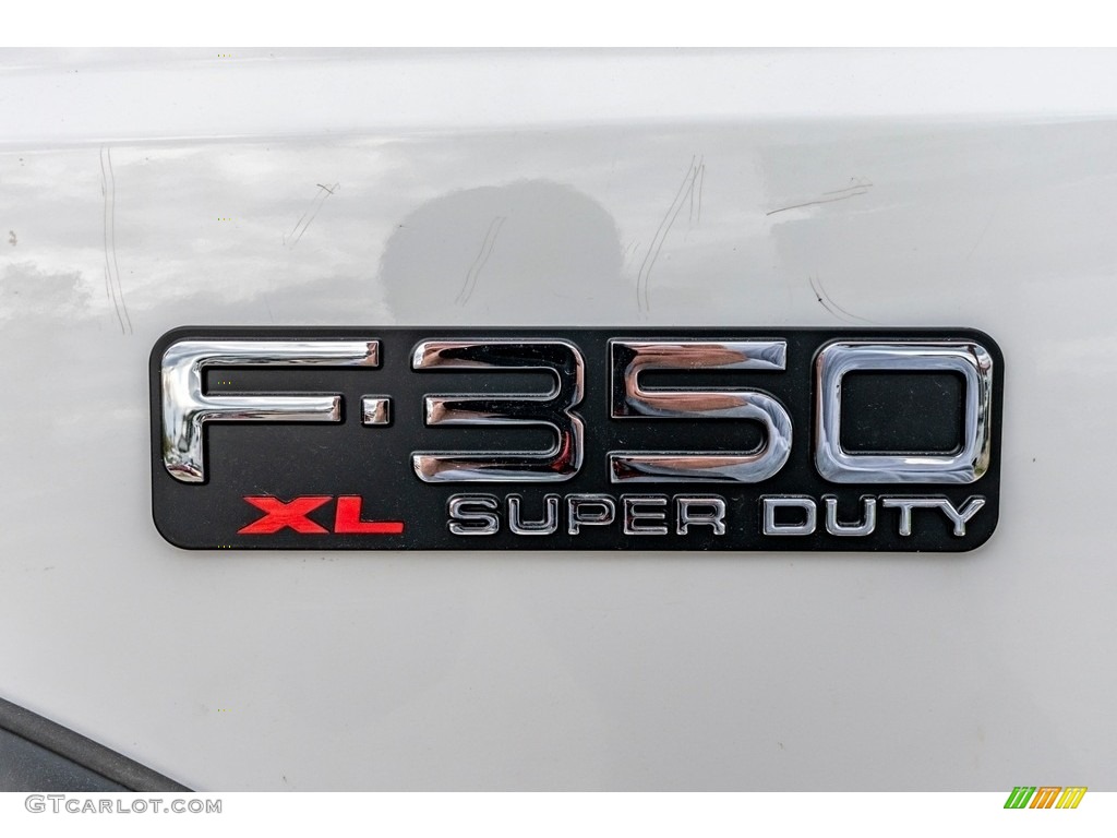 2002 Ford F350 Super Duty XL Regular Cab 4x4 Marks and Logos Photos