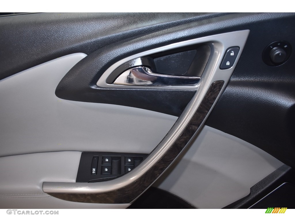 2013 Verano FWD - Summit White / Medium Titanium photo #10
