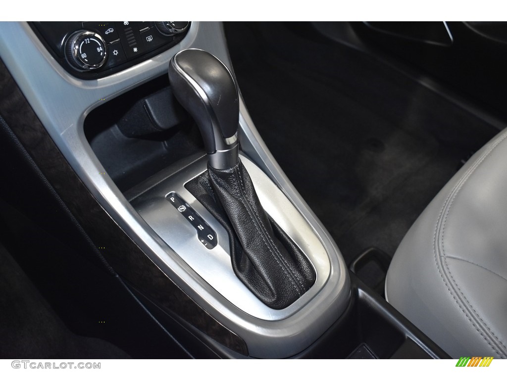 2013 Verano FWD - Summit White / Medium Titanium photo #14