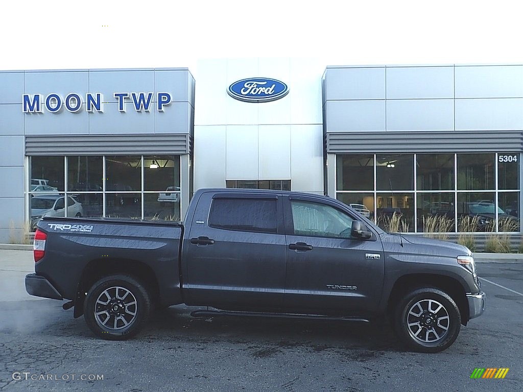 2018 Tundra SR5 CrewMax 4x4 - Cement / Graphite photo #1