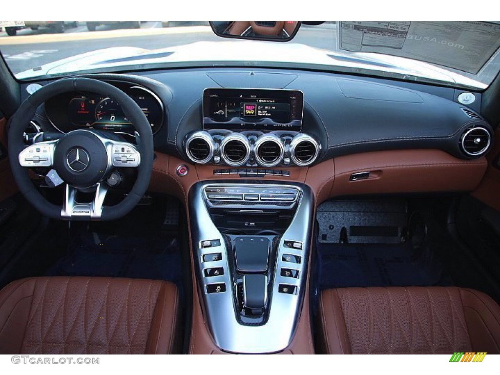 2020 Mercedes-Benz AMG GT C Roadster Saddle Brown Dashboard Photo #139734687