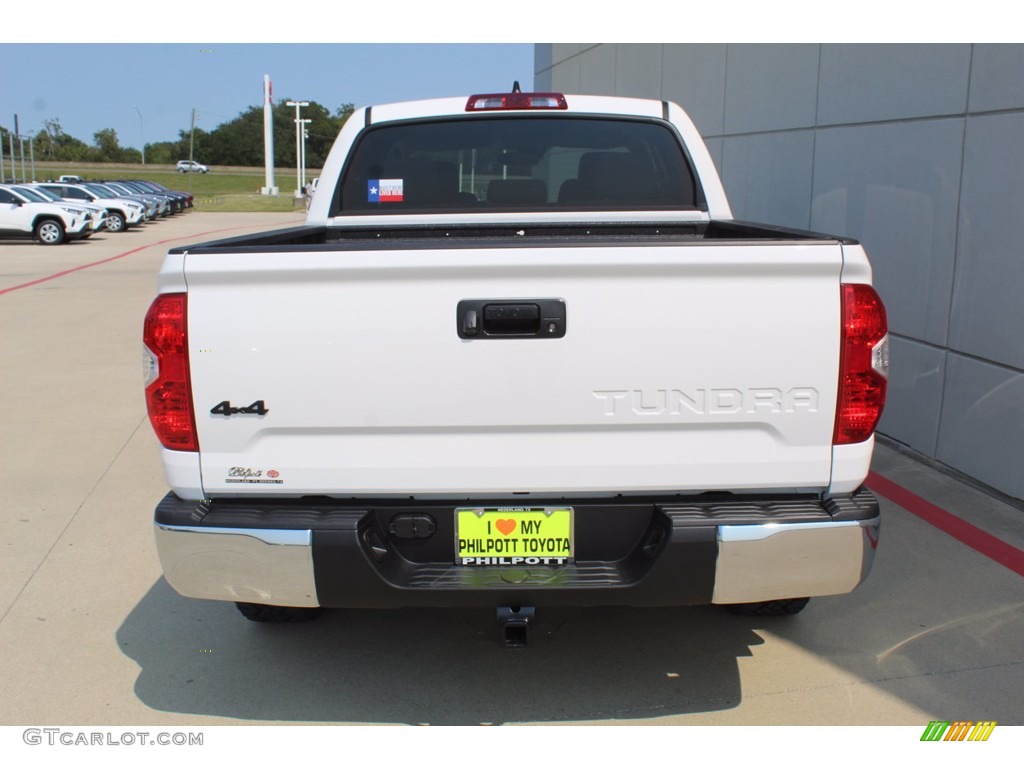 2021 Tundra SR5 CrewMax 4x4 - Super White / Graphite photo #7