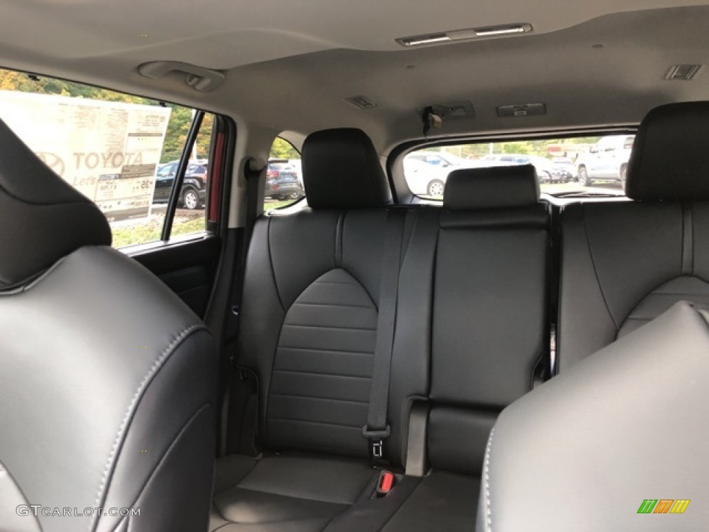 2021 Toyota Highlander Hybrid XLE AWD Rear Seat Photo #139735374