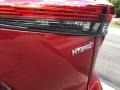 2021 Toyota Highlander Hybrid XLE AWD Marks and Logos
