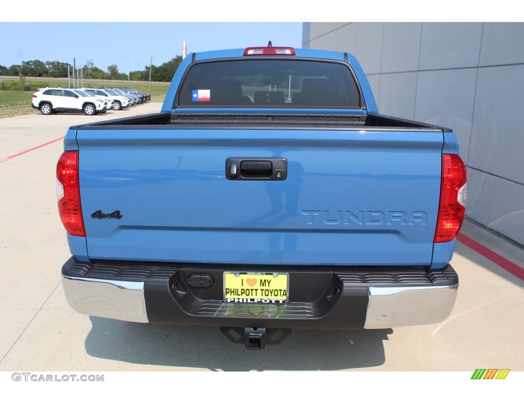 2021 Tundra SR5 CrewMax 4x4 - Cavalry Blue / Black photo #7
