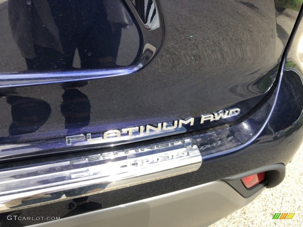 2020 Highlander Platinum AWD - Blueprint / Gray photo #34