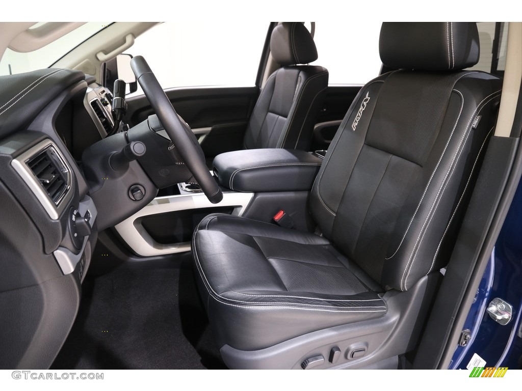 Black Interior 2019 Nissan Titan PRO 4X Crew Cab 4x4 Photo #139738613