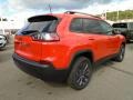 Spitfire Orange - Cherokee Latitude Lux 4x4 Photo No. 5