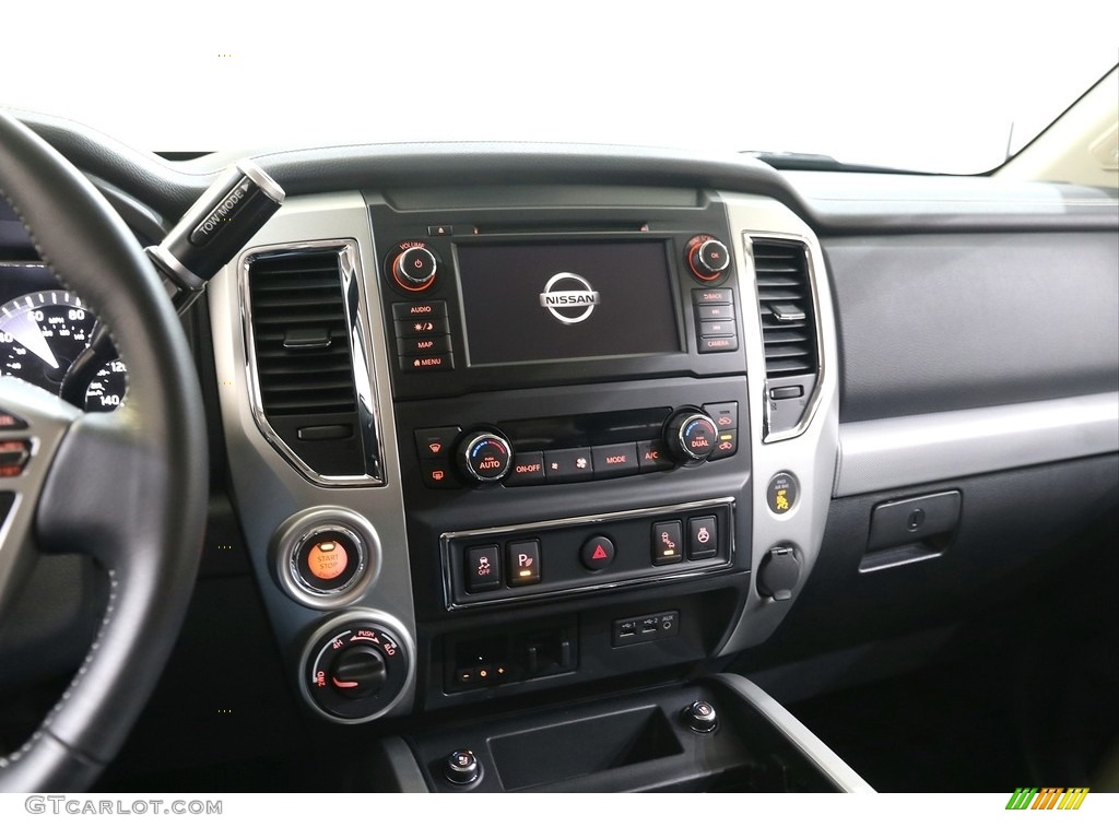 2019 Nissan Titan PRO 4X Crew Cab 4x4 Controls Photo #139738700