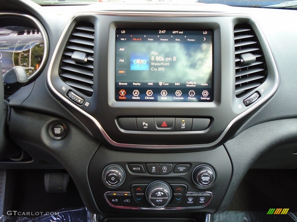 2021 Jeep Cherokee Latitude Lux 4x4 Controls Photo #139738940