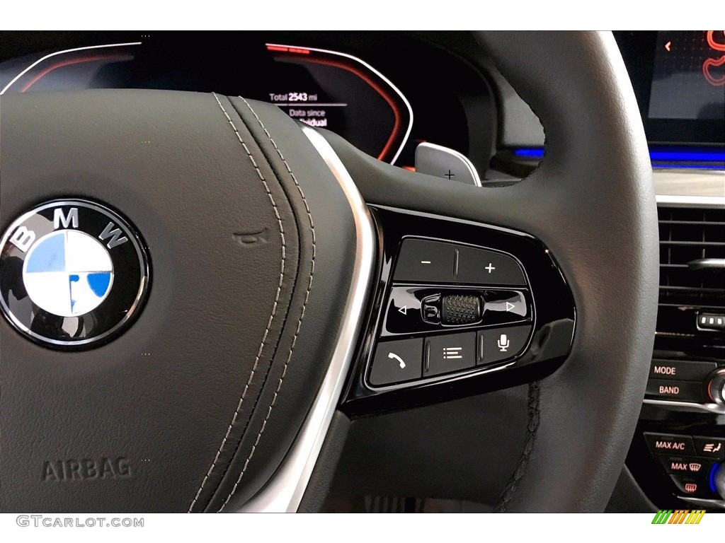 2020 5 Series 530i Sedan - Glacier Silver Metallic / Black photo #19