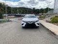 Super White - Camry SE AWD Photo No. 30