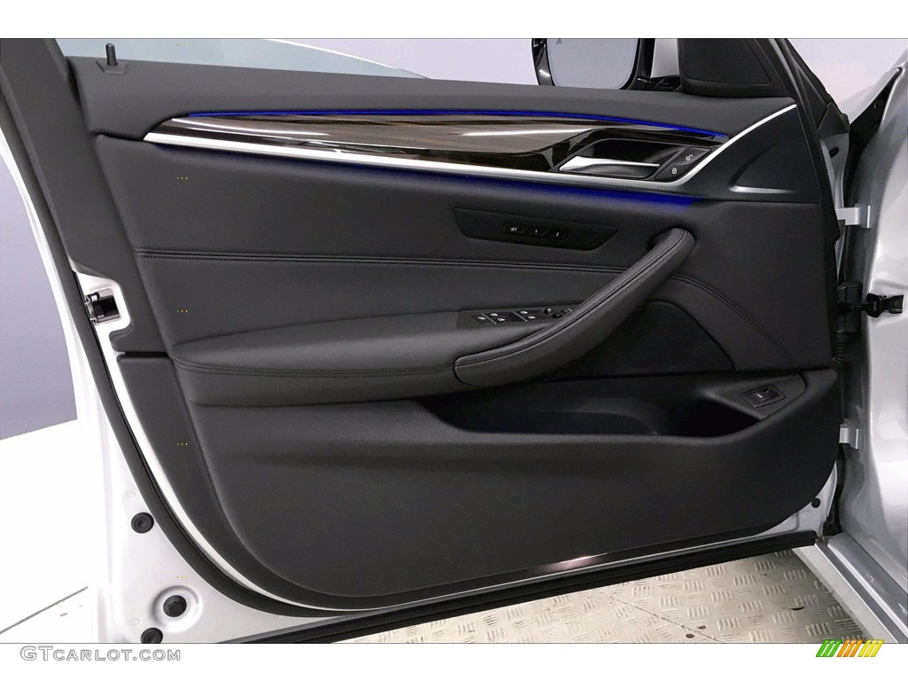 2020 5 Series 530i Sedan - Glacier Silver Metallic / Black photo #23