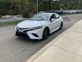 Super White - Camry SE AWD Photo No. 31