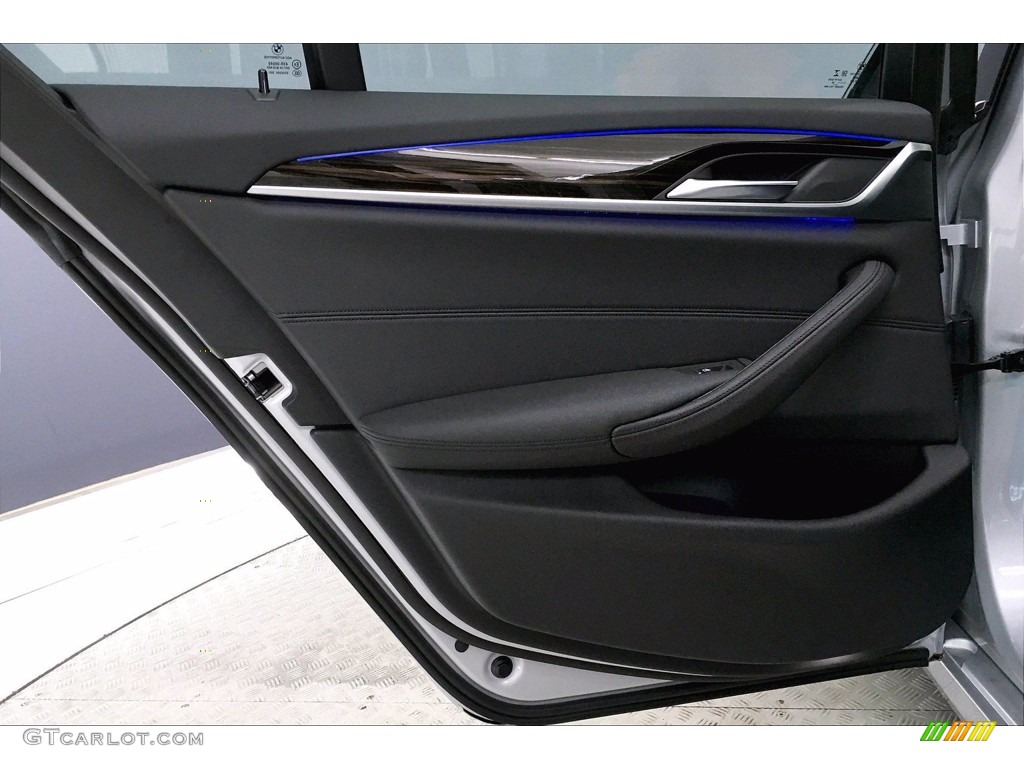 2020 5 Series 530i Sedan - Glacier Silver Metallic / Black photo #25