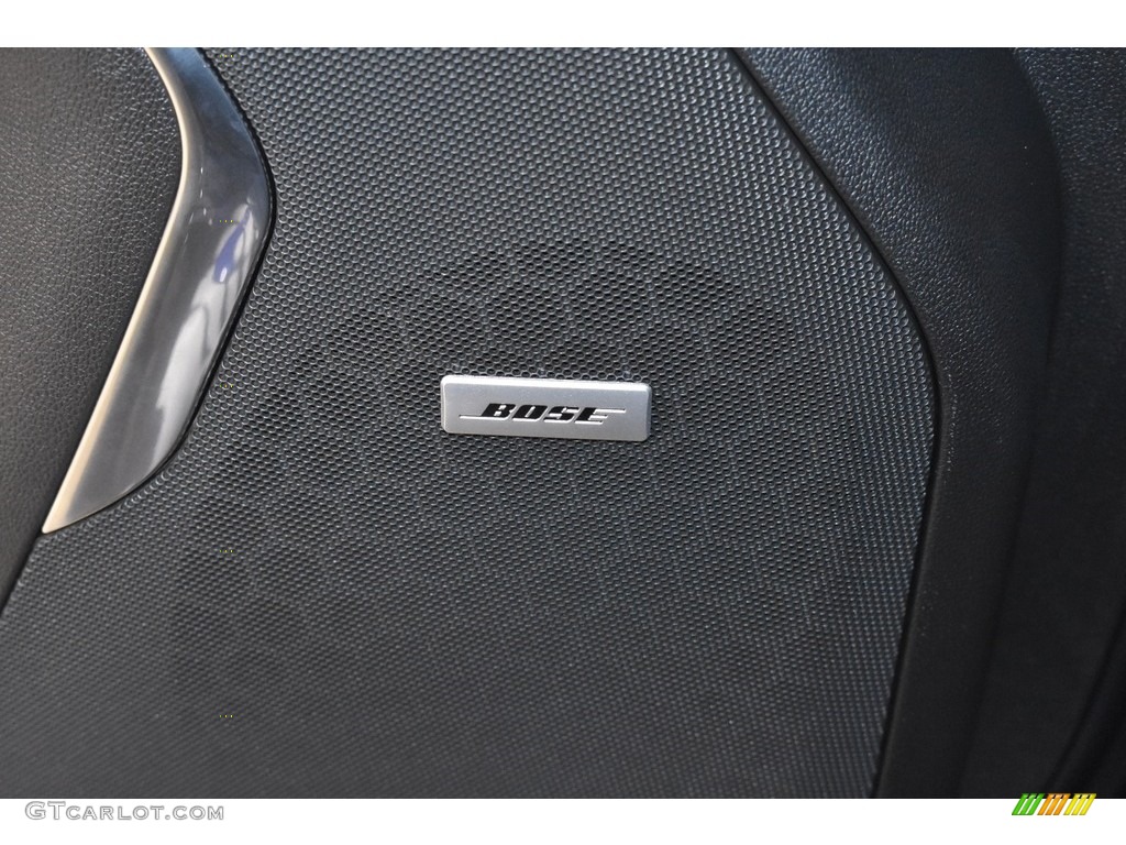 2021 GMC Yukon AT4 4WD Audio System Photos