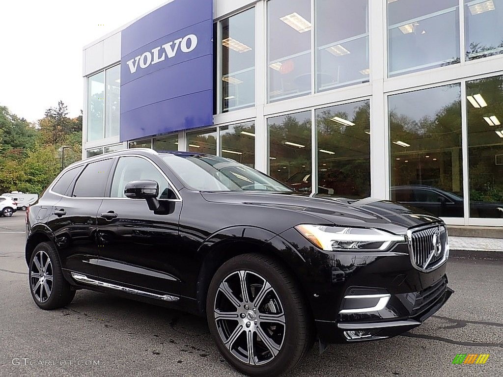 Onyx Black Metallic 2018 Volvo XC60 T5 AWD Inscription Exterior Photo #139740101