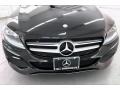 Black - C 300 Sedan Photo No. 33