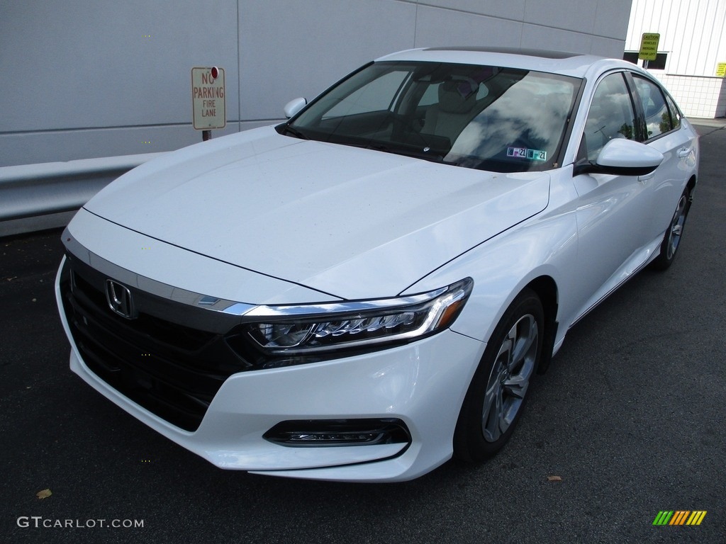 Platinum White Pearl 2018 Honda Accord EX Sedan Exterior Photo #139743603