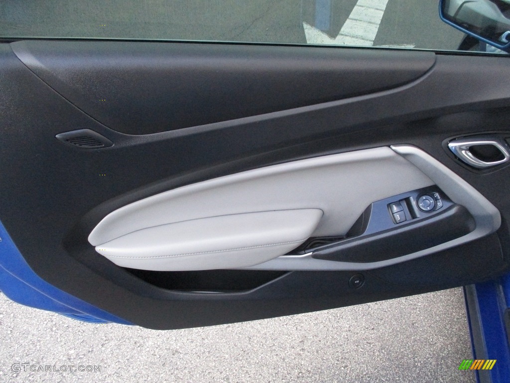 2016 Camaro LT Coupe - Hyper Blue Metallic / Medium Ash Gray photo #10