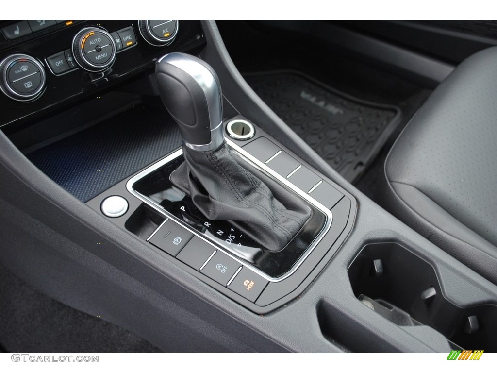 2019 Jetta SEL - White Silver Metallic / Titan Black photo #14
