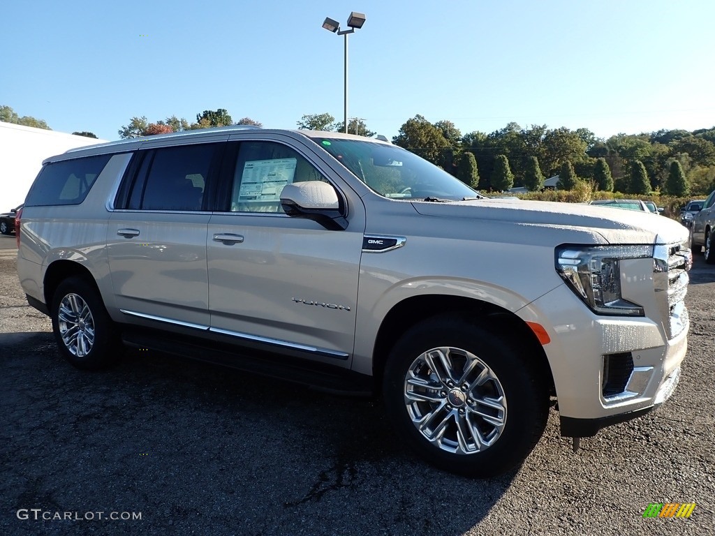 2021 Yukon XL SLT 4WD - Pearl Beige Metallic / Dark Walnut/­Slate photo #3