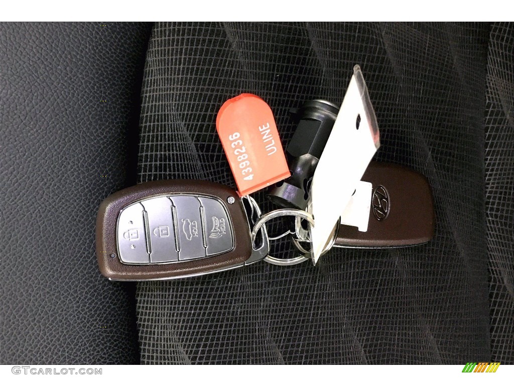 2018 Hyundai Sonata Sport 2.0T Keys Photos