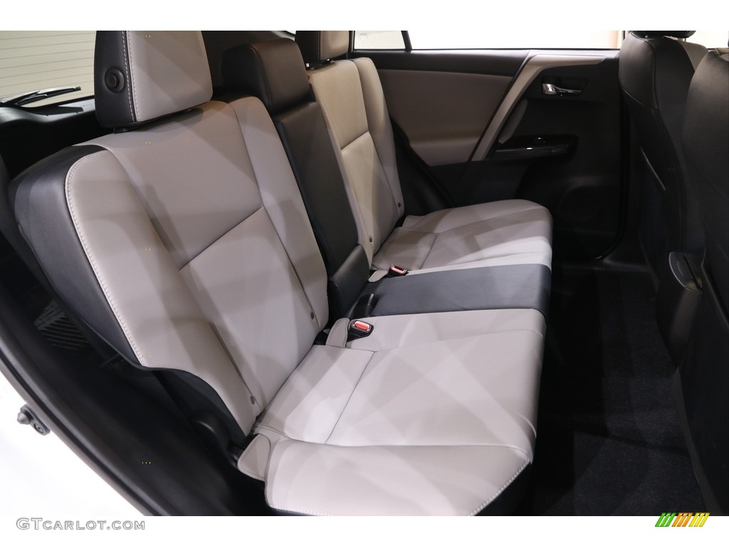 2017 RAV4 Limited AWD - Blizzard Pearl White / Ash photo #15