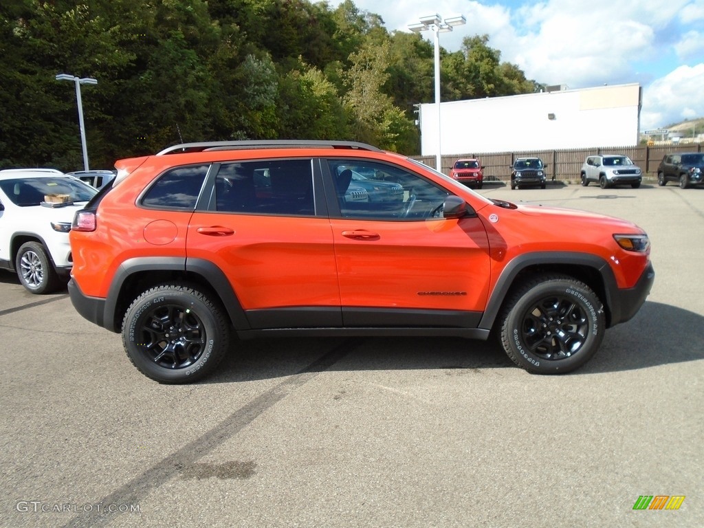 Spitfire Orange 2021 Jeep Cherokee Traihawk 4x4 Exterior Photo #139751213