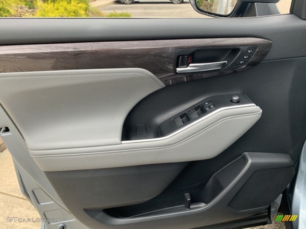 2021 Toyota Highlander Hybrid Platinum AWD Graphite Door Panel Photo #139751744