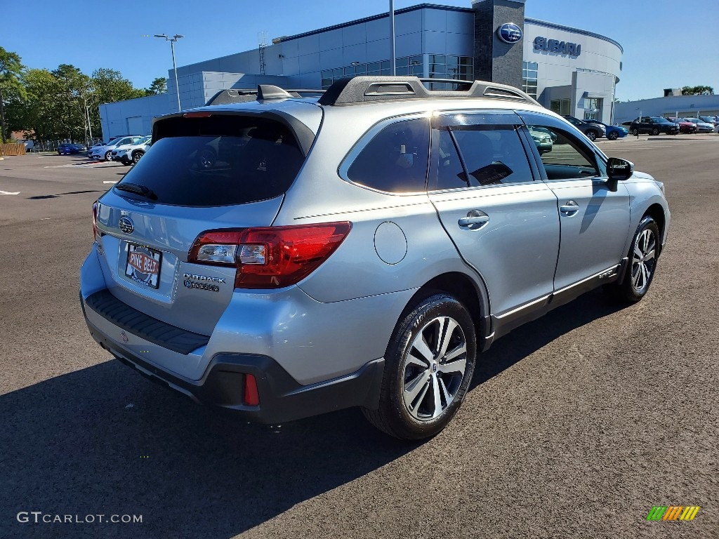 2018 Outback 2.5i Limited - Ice Silver Metallic / Black photo #15