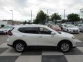 2018 Pearl White Nissan Rogue SV  photo #3