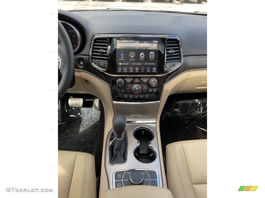 2021 Jeep Grand Cherokee Limited 4x4 Controls Photo #139753364