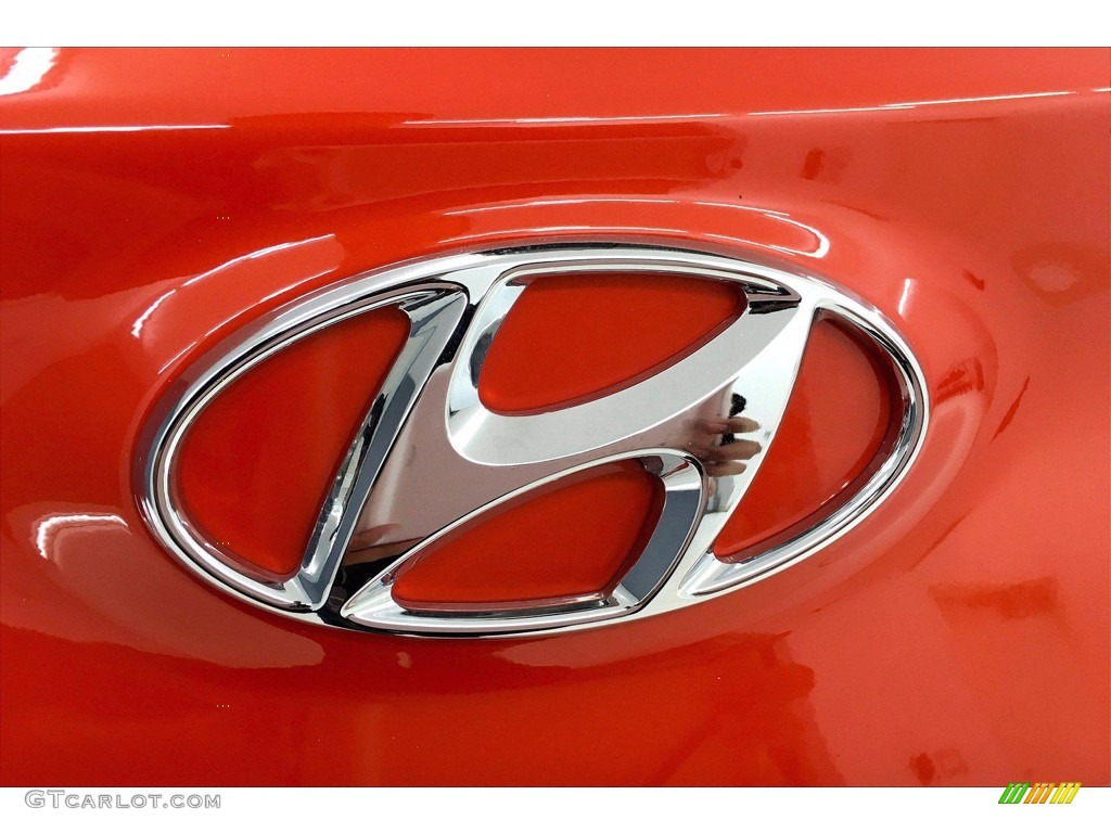 2019 Kona SEL - Sunset Orange / Black photo #33