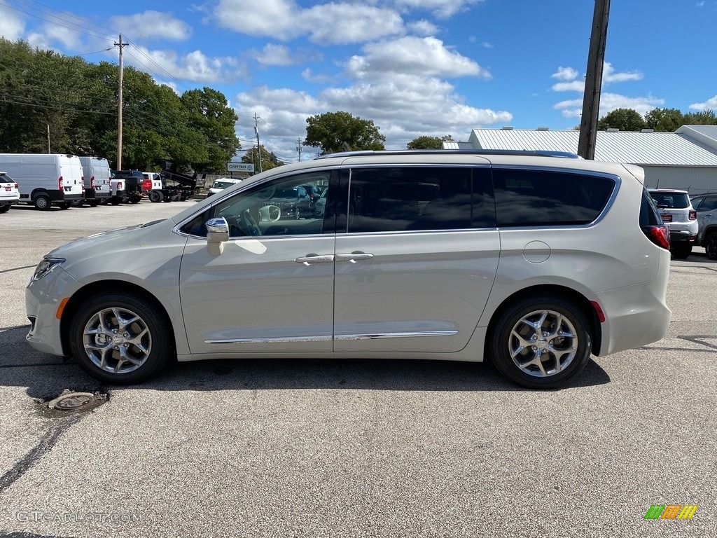 2020 Pacifica Limited - Luxury White Pearl / Alloy/Black photo #9