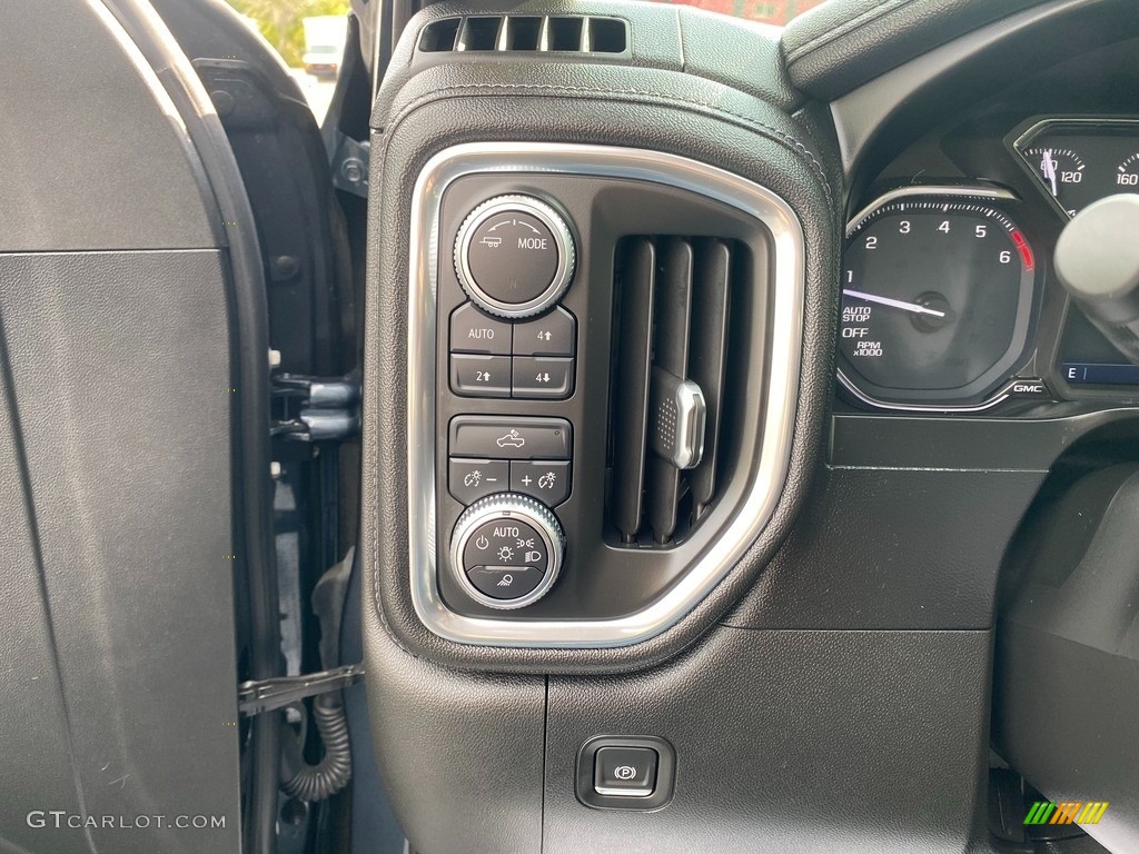 2020 GMC Sierra 1500 SLE Crew Cab 4WD Controls Photo #139756703