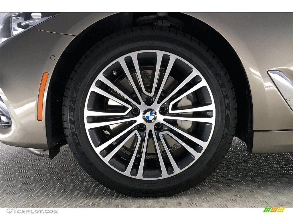 2017 5 Series 530i Sedan - Atlas Cedar Metallic / Canberra Beige photo #8