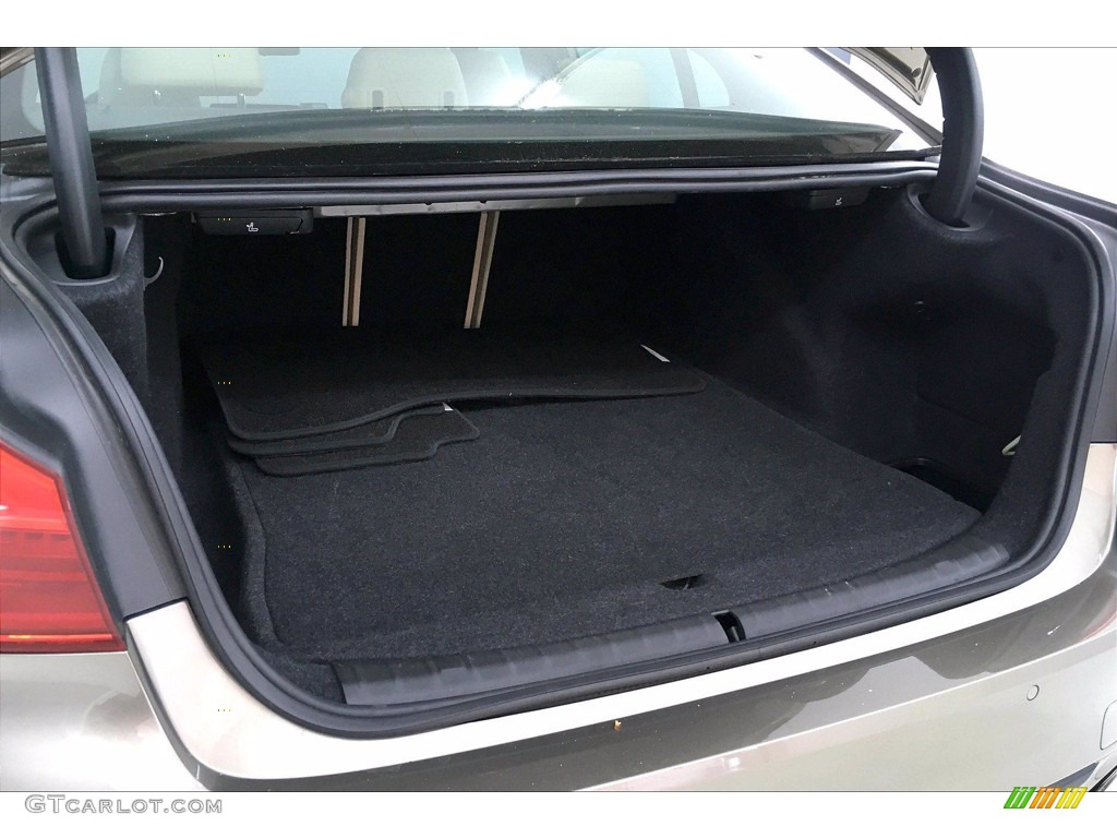 2017 5 Series 530i Sedan - Atlas Cedar Metallic / Canberra Beige photo #32