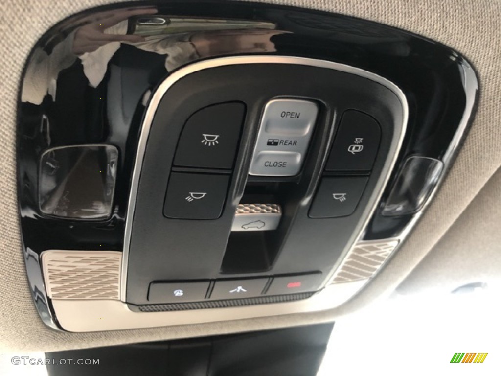 2021 Hyundai Palisade Limited AWD Controls Photo #139761526