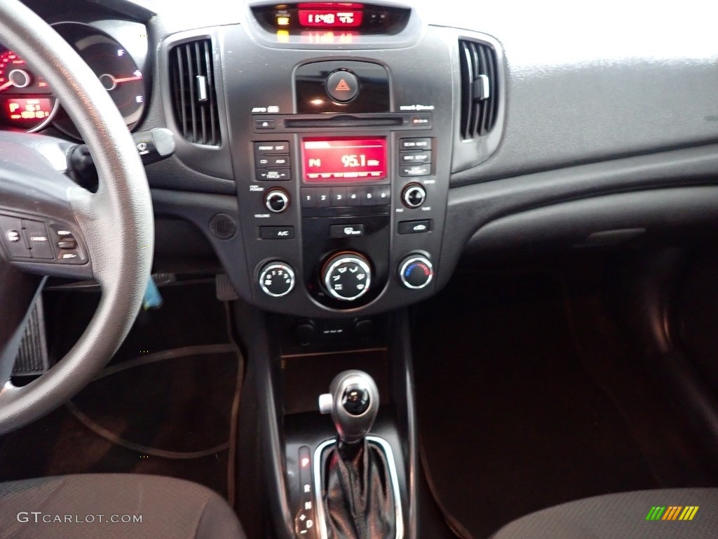 2012 Forte EX - Ebony Black / Black photo #30