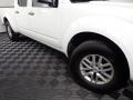 2017 Glacier White Nissan Frontier SV Crew Cab 4x4  photo #3